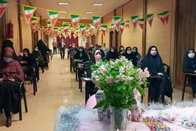 برگزاری مراسم گرامیداشت روز زن و مقام مادر در دانشگاه شهرداری کرج