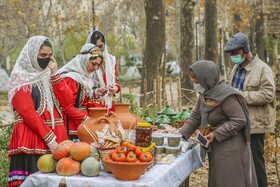 اولین جشنواره خرمالوی کرج