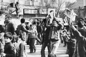 نقش مردم کرج در مبارزه با شاه/وقتی راه نظامیان به تهران بسته شد