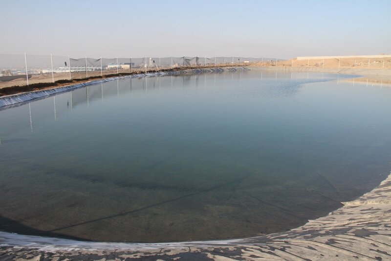 آبیاری فضای سبز بهشت سکینه(س) کرج با انتقال آب غیر شرب از قنات صوفی آباد